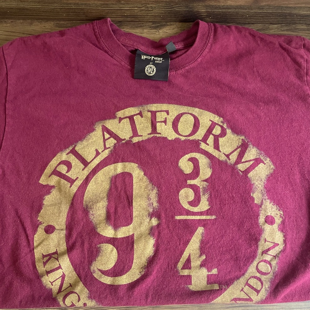 Harry Potter Platform 9 3/4 Kings Cross T-Shirt